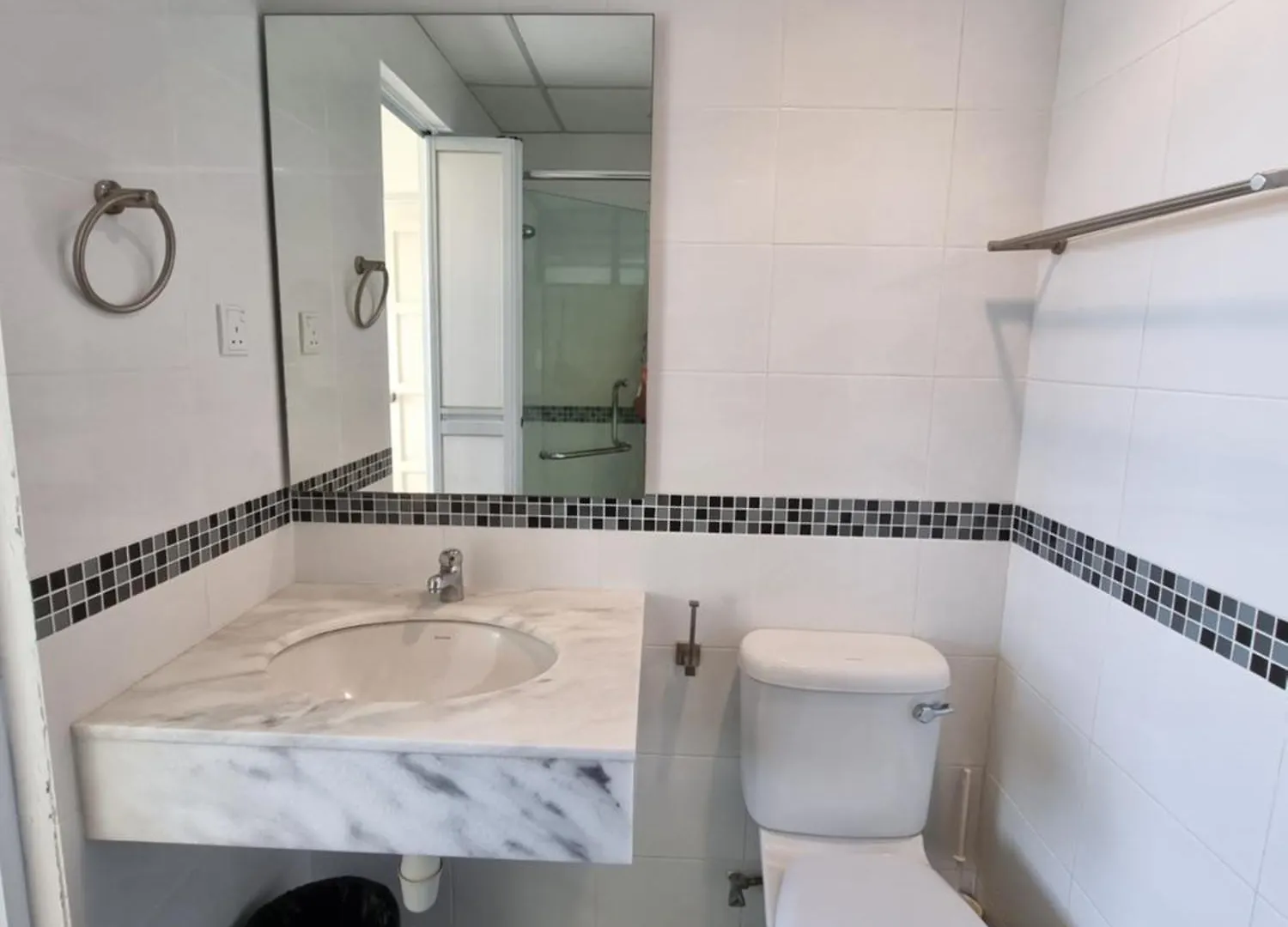 Aloka Seaview Apartment Batu Ferringhi