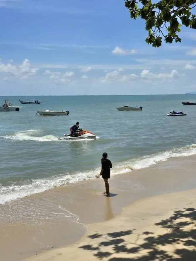 Aloka Seaview Apartment Batu Ferringhi