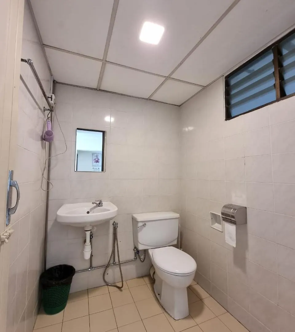 Aloka Seaview Apartment Batu Ferringhi