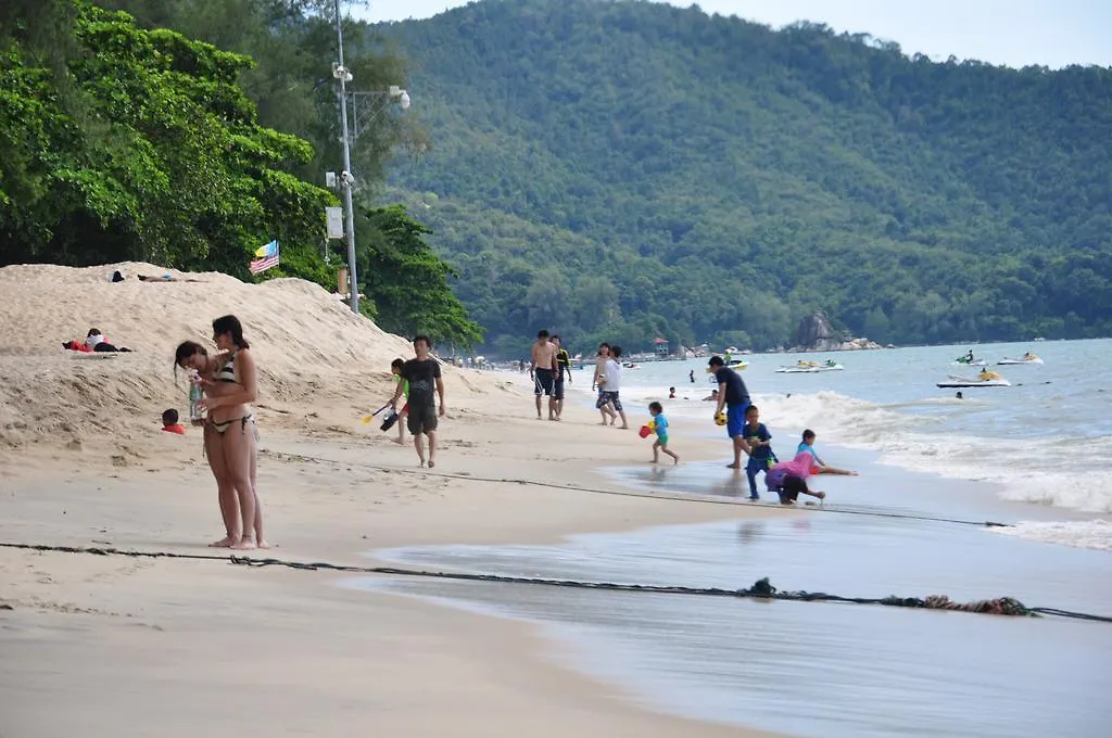 Aloka Seaview Apartment Batu Ferringhi